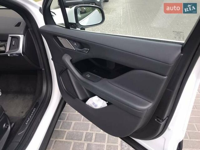 Ягуар I-Pace, объемом двигателя 0 л и пробегом 117 тыс. км за 25900 $, фото 4 на Automoto.ua
