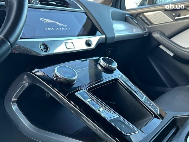 Ягуар I-Pace, объемом двигателя 0 л и пробегом 84 тыс. км за 35900 $, фото 6 на Automoto.ua
