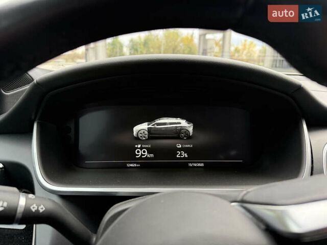 Ягуар I-Pace, объемом двигателя 0 л и пробегом 124 тыс. км за 19800 $, фото 16 на Automoto.ua