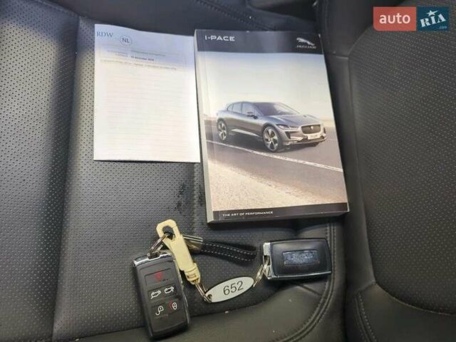 Ягуар I-Pace, объемом двигателя 0 л и пробегом 106 тыс. км за 24000 $, фото 11 на Automoto.ua