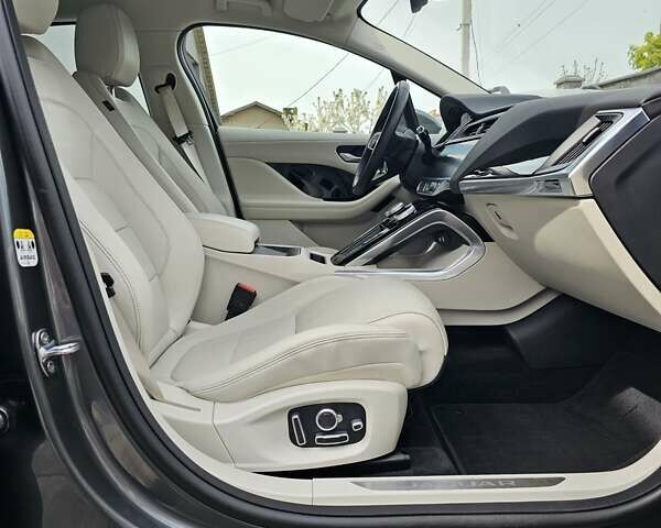 Ягуар I-Pace, об'ємом двигуна 0 л та пробігом 108 тис. км за 30000 $, фото 43 на Automoto.ua