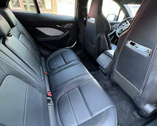 Ягуар I-Pace, об'ємом двигуна 0 л та пробігом 136 тис. км за 26000 $, фото 6 на Automoto.ua