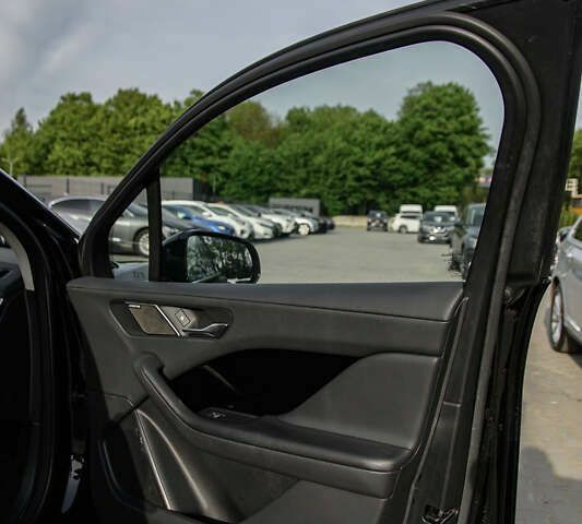 Ягуар I-Pace, объемом двигателя 0 л и пробегом 220 тыс. км за 19300 $, фото 25 на Automoto.ua