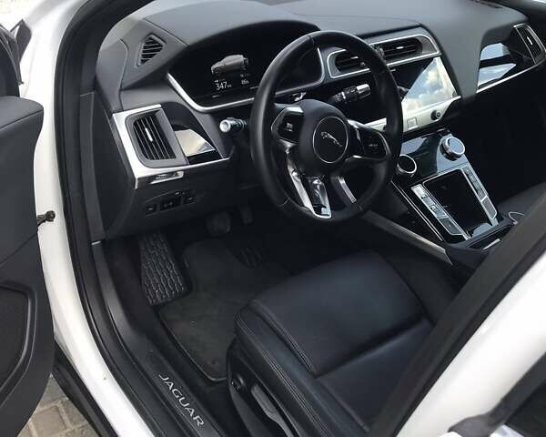 Ягуар I-Pace, объемом двигателя 0 л и пробегом 117 тыс. км за 25900 $, фото 34 на Automoto.ua