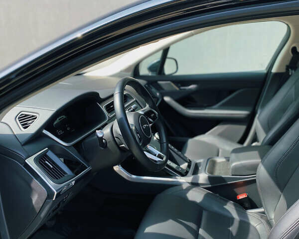Ягуар I-Pace, объемом двигателя 0 л и пробегом 120 тыс. км за 26999 $, фото 12 на Automoto.ua