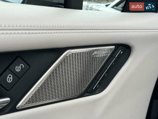 Ягуар I-Pace, объемом двигателя 0 л и пробегом 104 тыс. км за 27000 $, фото 11 на Automoto.ua