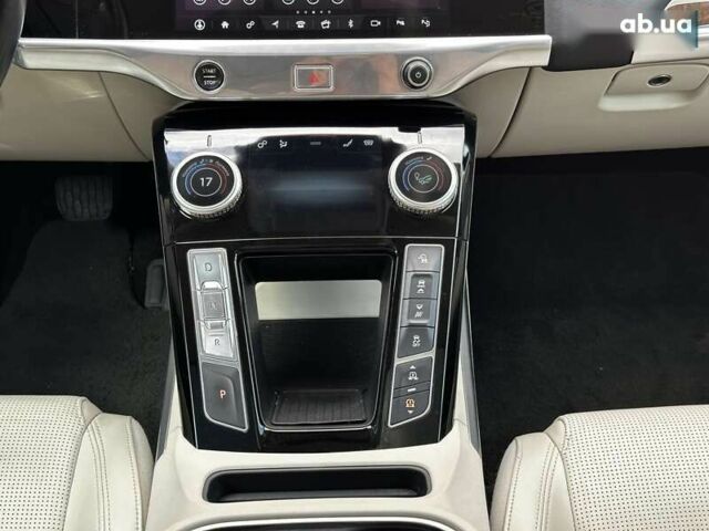 Ягуар I-Pace, объемом двигателя 0 л и пробегом 101 тыс. км за 25999 $, фото 25 на Automoto.ua