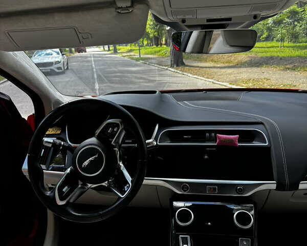 Ягуар I-Pace, объемом двигателя 0 л и пробегом 120 тыс. км за 25300 $, фото 10 на Automoto.ua
