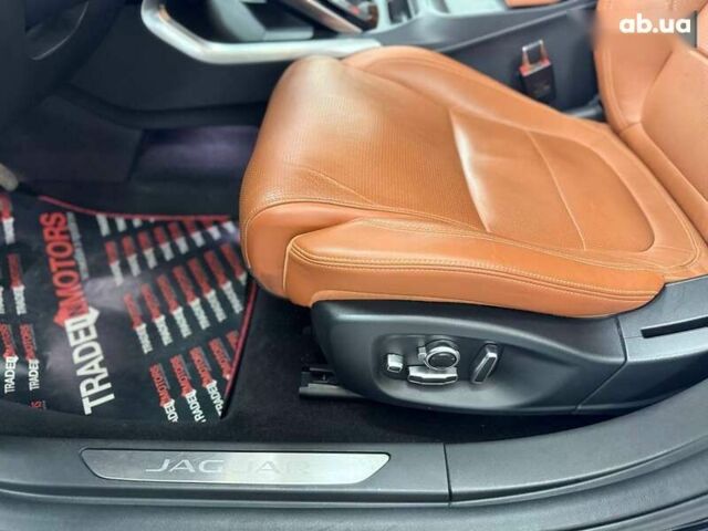 Ягуар I-Pace, объемом двигателя 0 л и пробегом 94 тыс. км за 25990 $, фото 23 на Automoto.ua