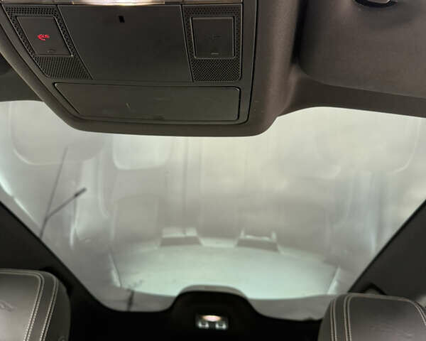 Ягуар I-Pace, объемом двигателя 0 л и пробегом 124 тыс. км за 19800 $, фото 15 на Automoto.ua