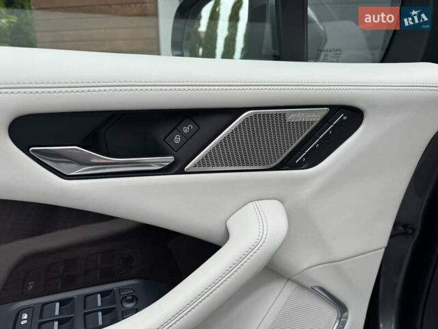 Ягуар I-Pace, объемом двигателя 0 л и пробегом 95 тыс. км за 24000 $, фото 51 на Automoto.ua