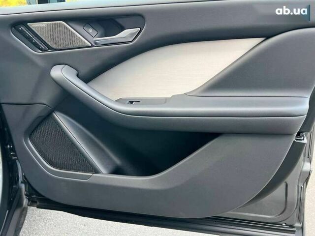 Ягуар I-Pace, объемом двигателя 0 л и пробегом 114 тыс. км за 28500 $, фото 22 на Automoto.ua