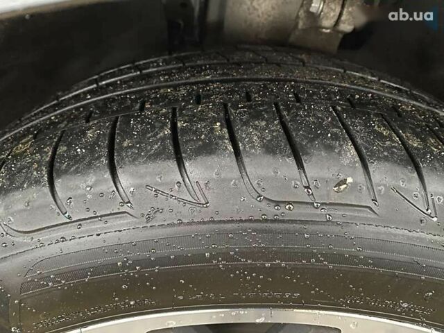 Ягуар I-Pace, объемом двигателя 0 л и пробегом 120 тыс. км за 24900 $, фото 24 на Automoto.ua