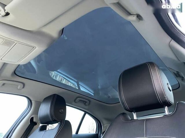 Ягуар I-Pace, объемом двигателя 0 л и пробегом 90 тыс. км за 25900 $, фото 4 на Automoto.ua