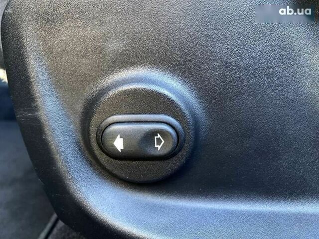 Ягуар I-Pace, объемом двигателя 0 л и пробегом 95 тыс. км за 22900 $, фото 29 на Automoto.ua