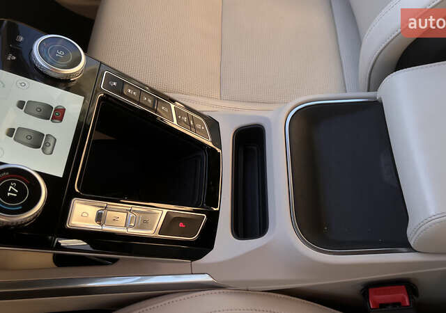 Ягуар I-Pace, объемом двигателя 0 л и пробегом 56 тыс. км за 24946 $, фото 24 на Automoto.ua