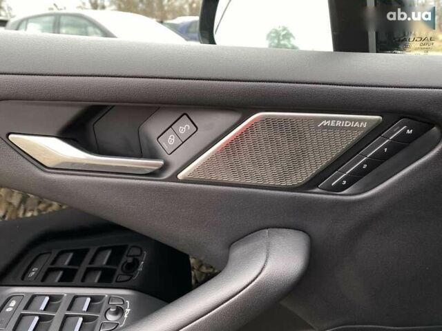 Ягуар I-Pace, объемом двигателя 0 л и пробегом 98 тыс. км за 25200 $, фото 5 на Automoto.ua