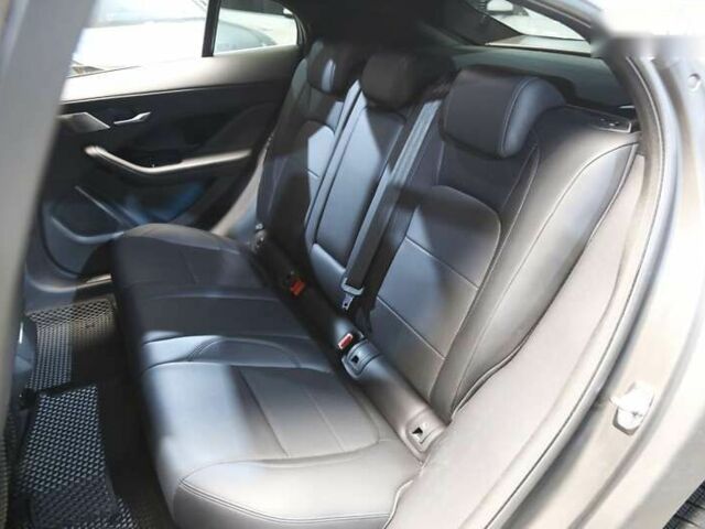 Ягуар I-Pace, объемом двигателя 0 л и пробегом 84 тыс. км за 22900 $, фото 10 на Automoto.ua