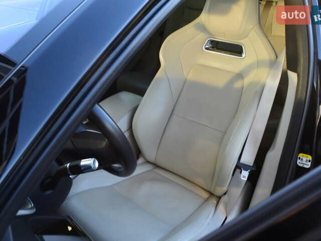 Ягуар I-Pace, объемом двигателя 0 л и пробегом 56 тыс. км за 24946 $, фото 16 на Automoto.ua