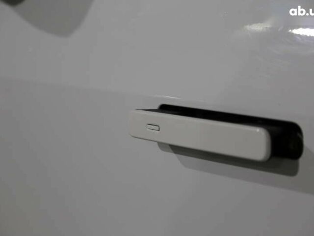 Ягуар I-Pace, объемом двигателя 0 л и пробегом 84 тыс. км за 22900 $, фото 8 на Automoto.ua