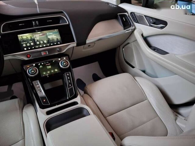 Ягуар I-Pace, объемом двигателя 0 л и пробегом 139 тыс. км за 24500 $, фото 16 на Automoto.ua