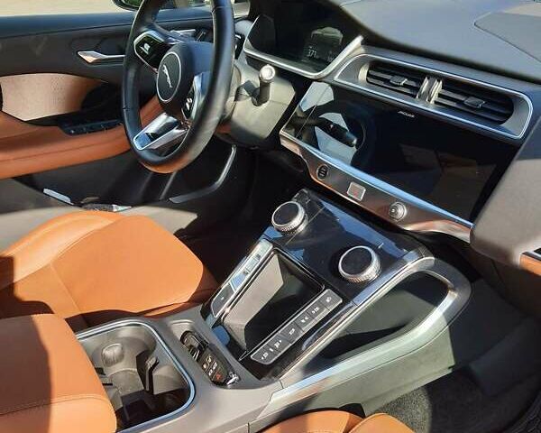Ягуар I-Pace, объемом двигателя 0 л и пробегом 42 тыс. км за 45800 $, фото 4 на Automoto.ua