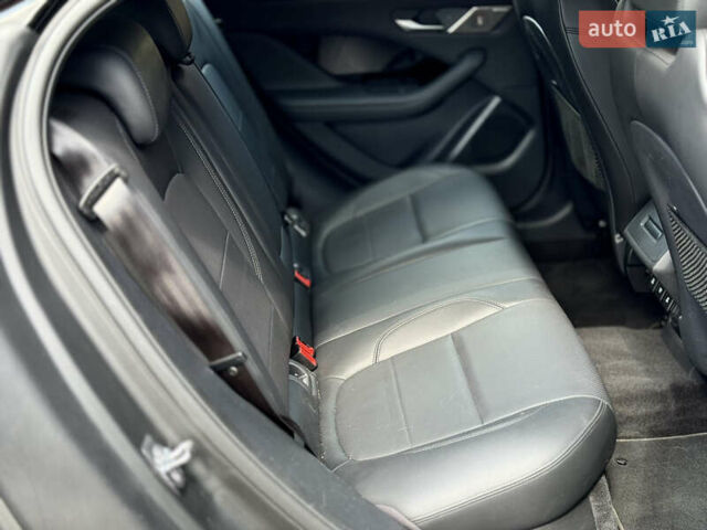 Ягуар I-Pace, объемом двигателя 0 л и пробегом 91 тыс. км за 26500 $, фото 31 на Automoto.ua