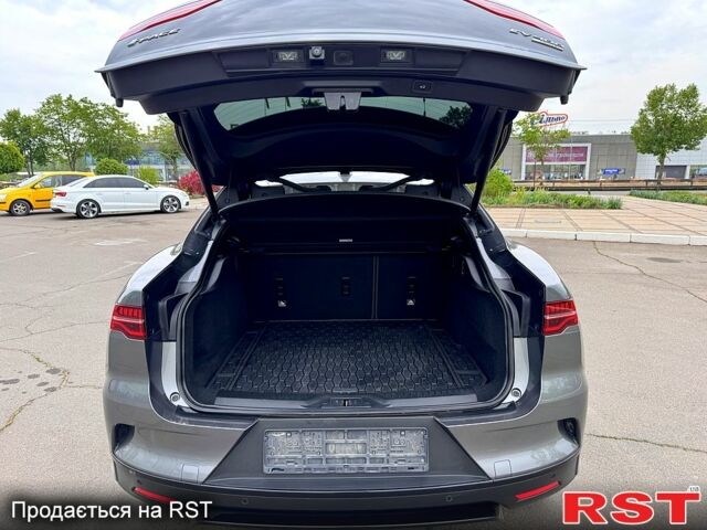Ягуар I-Pace, объемом двигателя 0.29 л и пробегом 79 тыс. км за 22900 $, фото 12 на Automoto.ua