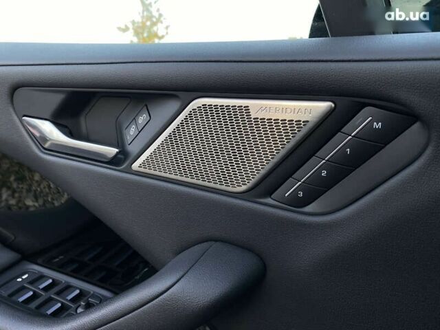 Ягуар I-Pace, объемом двигателя 0 л и пробегом 120 тыс. км за 25900 $, фото 8 на Automoto.ua