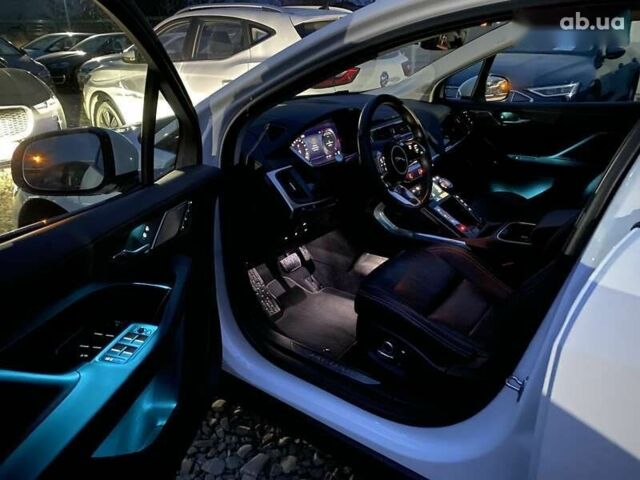 Ягуар I-Pace, объемом двигателя 0 л и пробегом 45 тыс. км за 28700 $, фото 3 на Automoto.ua