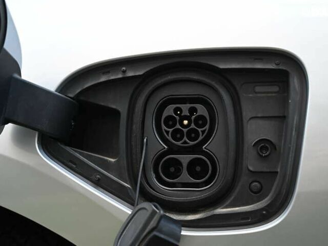 Ягуар I-Pace, объемом двигателя 0 л и пробегом 60 тыс. км за 34990 $, фото 21 на Automoto.ua