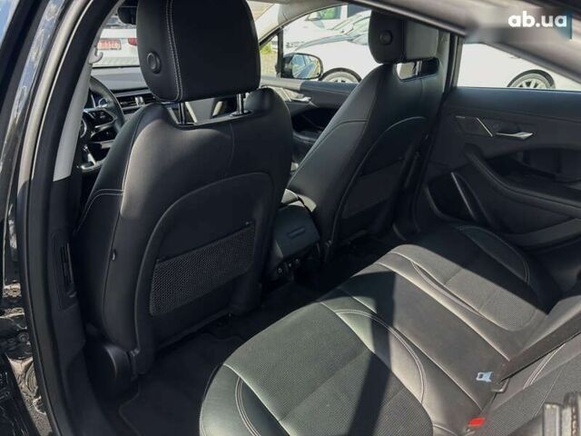 Ягуар I-Pace, объемом двигателя 0 л и пробегом 36 тыс. км за 27200 $, фото 19 на Automoto.ua