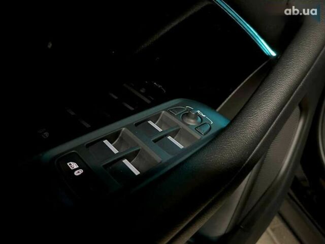 Ягуар I-Pace, объемом двигателя 0 л и пробегом 64 тыс. км за 29999 $, фото 16 на Automoto.ua