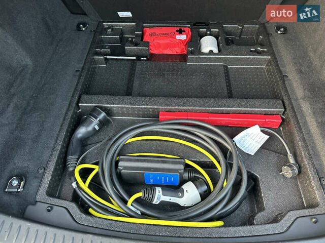 Ягуар I-Pace, объемом двигателя 0 л и пробегом 63 тыс. км за 28900 $, фото 14 на Automoto.ua