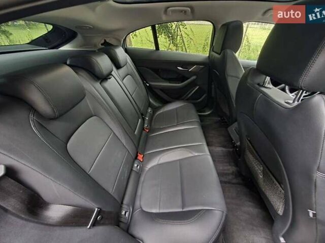 Ягуар I-Pace, объемом двигателя 0 л и пробегом 32 тыс. км за 53400 $, фото 3 на Automoto.ua