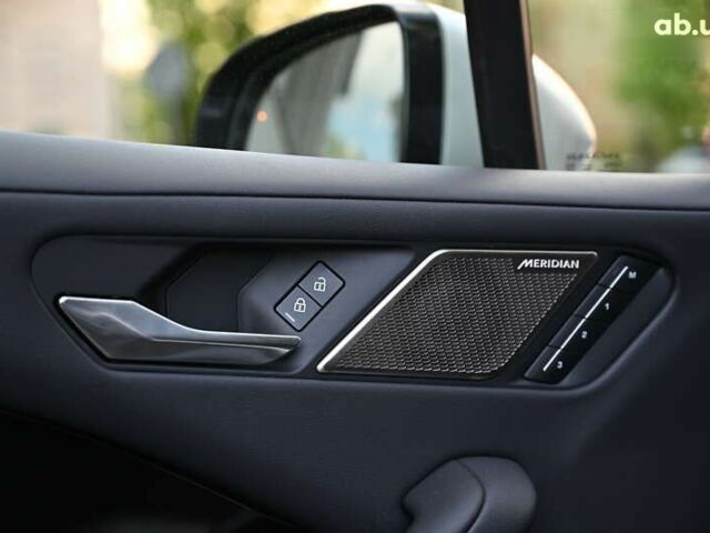 Ягуар I-Pace, объемом двигателя 0 л и пробегом 60 тыс. км за 34990 $, фото 7 на Automoto.ua