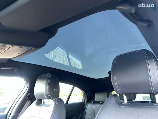 Ягуар I-Pace, объемом двигателя 0 л и пробегом 112 тыс. км за 23900 $, фото 2 на Automoto.ua