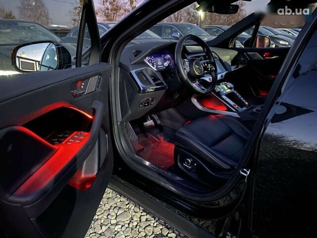 Ягуар I-Pace, объемом двигателя 0 л и пробегом 64 тыс. км за 29900 $, фото 2 на Automoto.ua