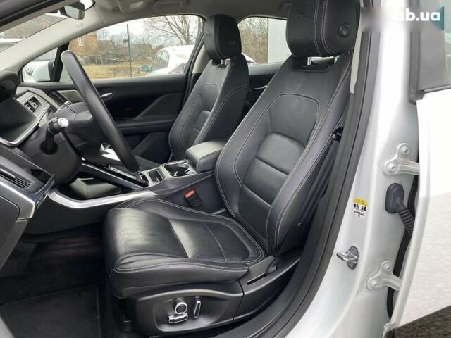 Ягуар I-Pace, объемом двигателя 0 л и пробегом 45 тыс. км за 28700 $, фото 29 на Automoto.ua