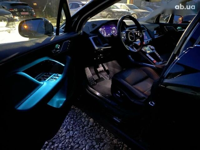 Ягуар I-Pace, объемом двигателя 0 л и пробегом 61 тыс. км за 27200 $, фото 2 на Automoto.ua