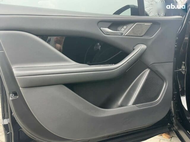 Ягуар I-Pace, об'ємом двигуна 0 л та пробігом 64 тис. км за 35900 $, фото 22 на Automoto.ua