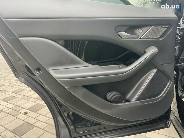 Ягуар I-Pace, об'ємом двигуна 0 л та пробігом 64 тис. км за 35900 $, фото 27 на Automoto.ua