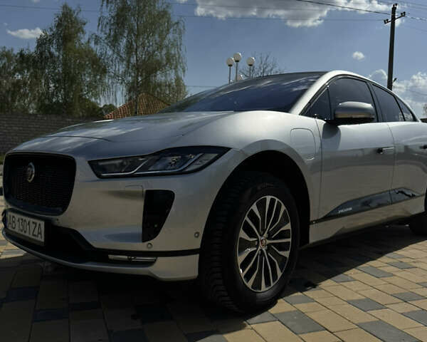 Серый Ягуар I-Pace, объемом двигателя 0 л и пробегом 212 тыс. км за 20500 $, фото 3 на Automoto.ua