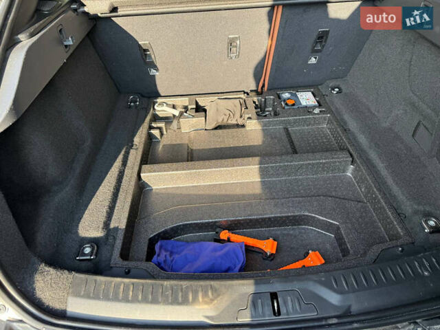 Сірий Ягуар I-Pace, об'ємом двигуна 0 л та пробігом 156 тис. км за 22900 $, фото 25 на Automoto.ua