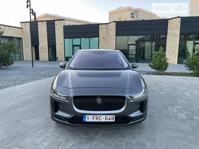 Серый Ягуар I-Pace, объемом двигателя 0 л и пробегом 97 тыс. км за 35000 $, фото 2 на Automoto.ua