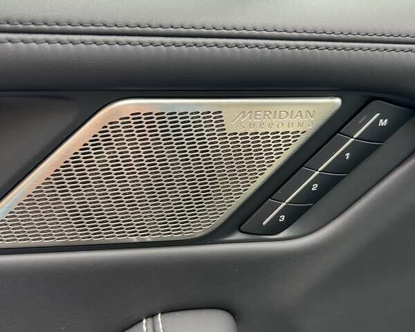 Серый Ягуар I-Pace, объемом двигателя 0 л и пробегом 103 тыс. км за 26300 $, фото 17 на Automoto.ua