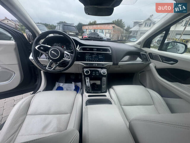 Серый Ягуар I-Pace, объемом двигателя 0 л и пробегом 129 тыс. км за 26500 $, фото 75 на Automoto.ua
