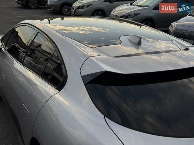 Серый Ягуар I-Pace, объемом двигателя 0 л и пробегом 209 тыс. км за 20900 $, фото 26 на Automoto.ua