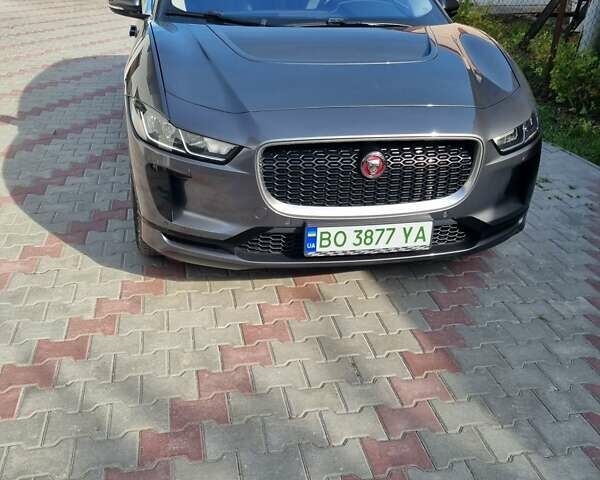 Серый Ягуар I-Pace, объемом двигателя 0 л и пробегом 89 тыс. км за 22700 $, фото 4 на Automoto.ua
