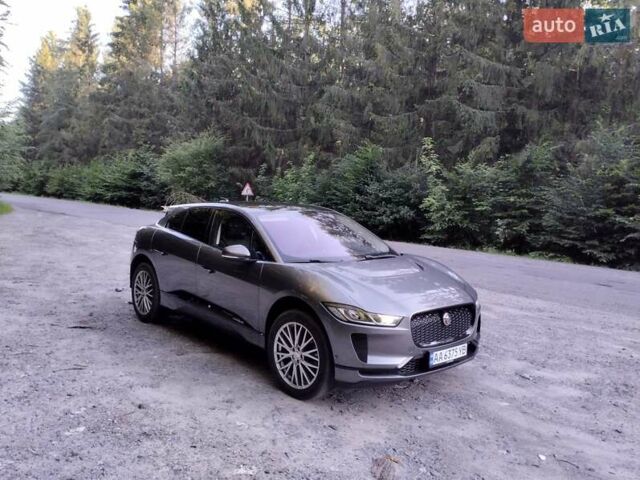 Серый Ягуар I-Pace, объемом двигателя 0 л и пробегом 107 тыс. км за 23500 $, фото 2 на Automoto.ua